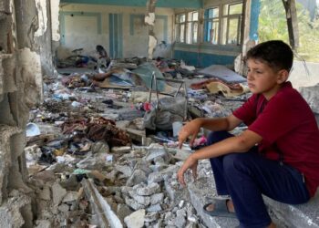 Gaza:  Plus de 20 000 élèves et 1 037 enseignants tués depuis le début de l&rsquo;offensive israélienne