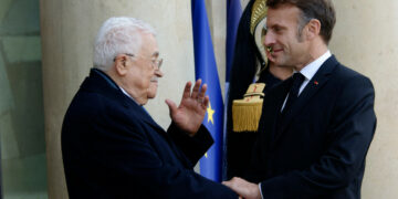 Élections, colonies en Cisjordanie… Ce qu’il faut retenir de la rencontre entre Emmanuel Macron et Mahmoud Abbas