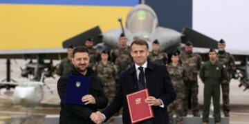 Des avions pour l’Ukraine : qui paiera ?