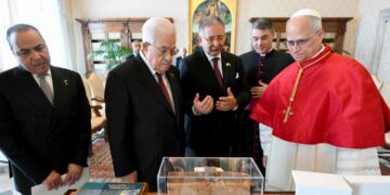 Le pape Léon XIV a reçu le président palestinien Mahmoud Abbas pour la première fois