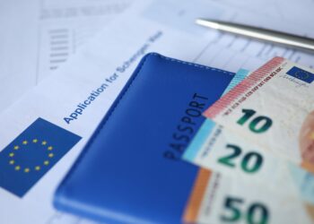 Tunisiens en France:  Vers une hausse notable des frais de visa et de séjour dès 2026