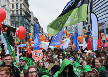Trains supprimés, vols annulés, crèches fermées: La Belgique en grève nationale pour trois jours