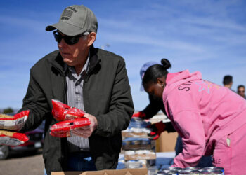 Etats-Unis: La Cour suprême gèle le versement de bons alimentaires alors que le «shutdown» se poursuit