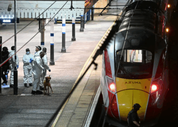 Royaume-Uni: Attaque au couteau dans un train près de Cambridge