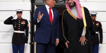 MBS à la Maison Blanche: Le journaliste Khashoggi était «extrêmement controversé», déclare Trump