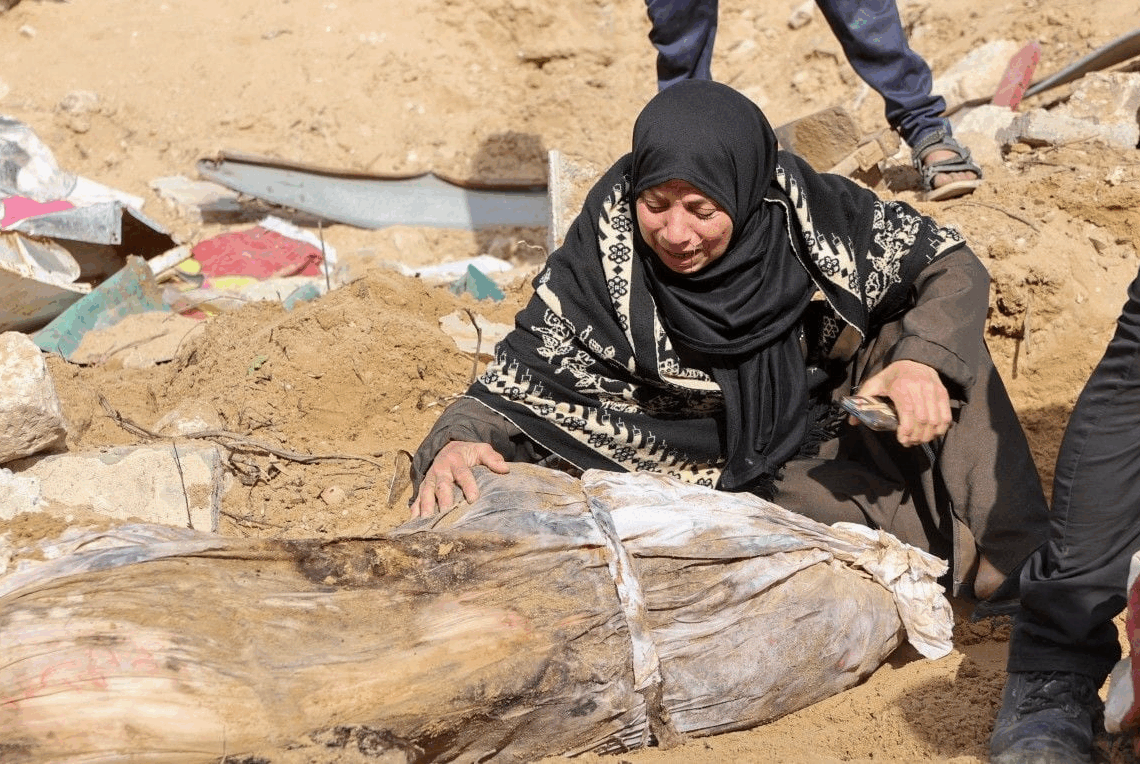 L’espérance de vie a chuté de 47% : Israël aurait tué plus de 100 000 Palestiniens en deux ans à Gaza