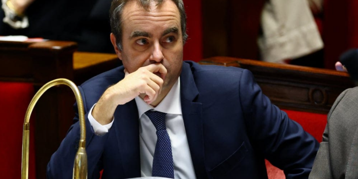 La France toujours en crise…