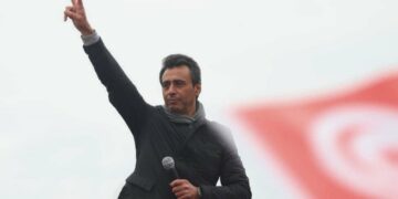 Après plus de 33 jours… Jaouhar Ben Mbarek met fin à sa grève de la faim