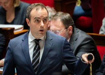 Livraisons d’armes vers Israël: LFI met en cause le Premier ministre français et exige sa démission