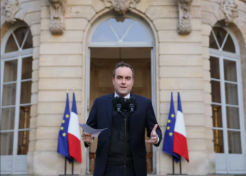 France : les cadeaux de Lecornu