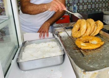 Exit les Donuts: Le « Bambalouni » parmi les 100 meilleurs desserts mondiaux