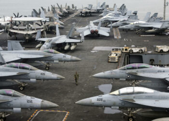 Les États-Unis ont abattu un drone iranien qui approchait un porte-avions « de manière agressive » en mer d&rsquo;Arabie