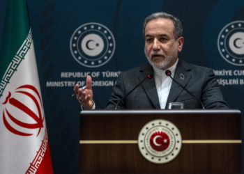 L’Iran et les États-Unis vont “poursuivre les négociations”, Washington impose de nouvelles sanctions