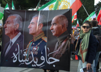 Iran: Le fils du chah déchu appelle à de nouvelles manifestations