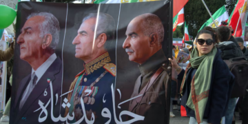 Iran: Le fils du chah déchu appelle à de nouvelles manifestations
