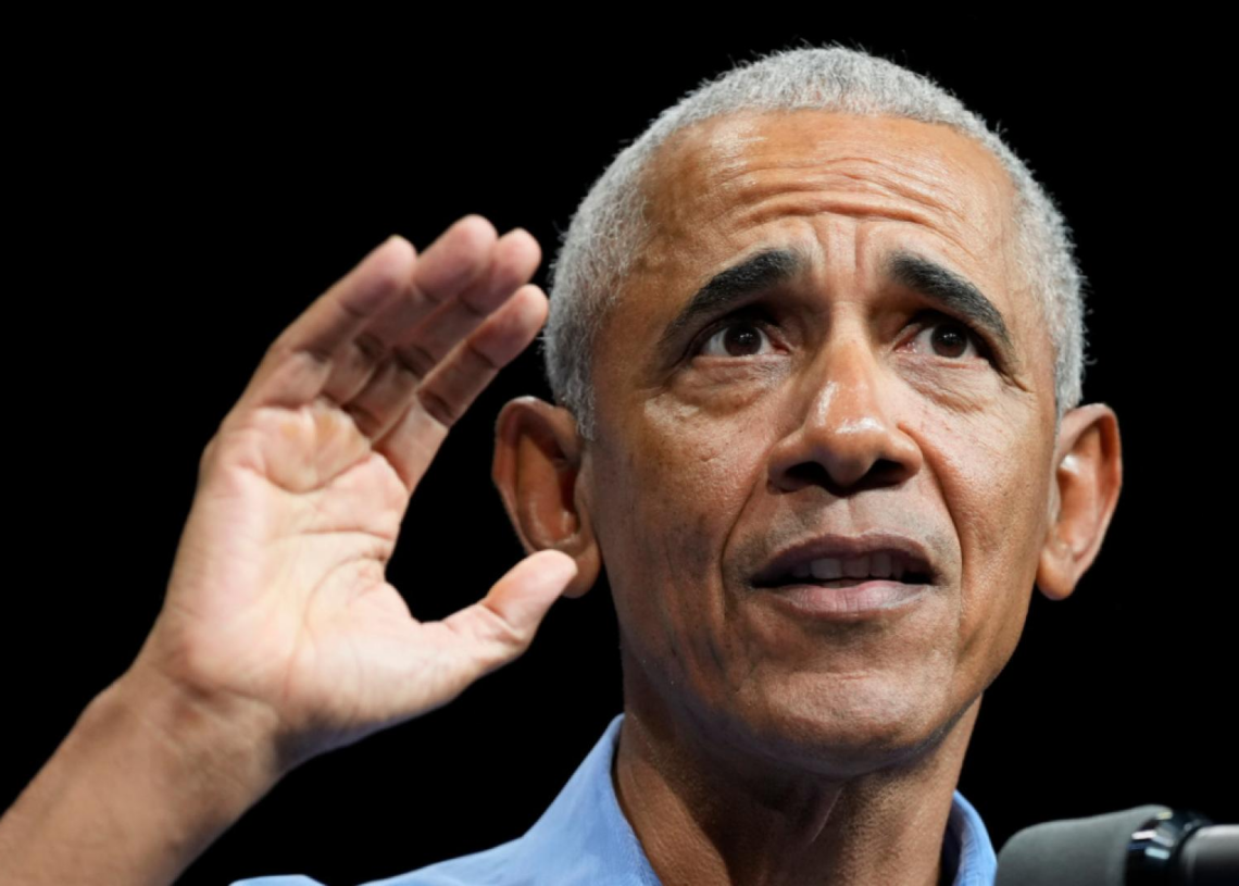 « Un spectacle de clowns » : Barack Obama réagit à la vidéo raciste partagée par Trump le grimant en singe