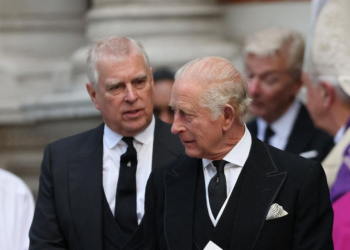 Epstein: Le gouvernement britannique envisage de rayer l’ex-prince Andrew de l’ordre de succession au trône