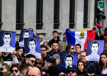 France: Des saluts nazis lors de la marche en hommage au militant d&rsquo;extrême droite Quentin Deranque
