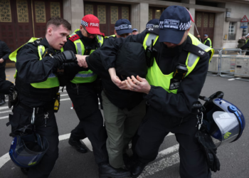 Enquête ouverte: 12 personnes interpellées lors d’un rassemblement pro-palestinien à Londres