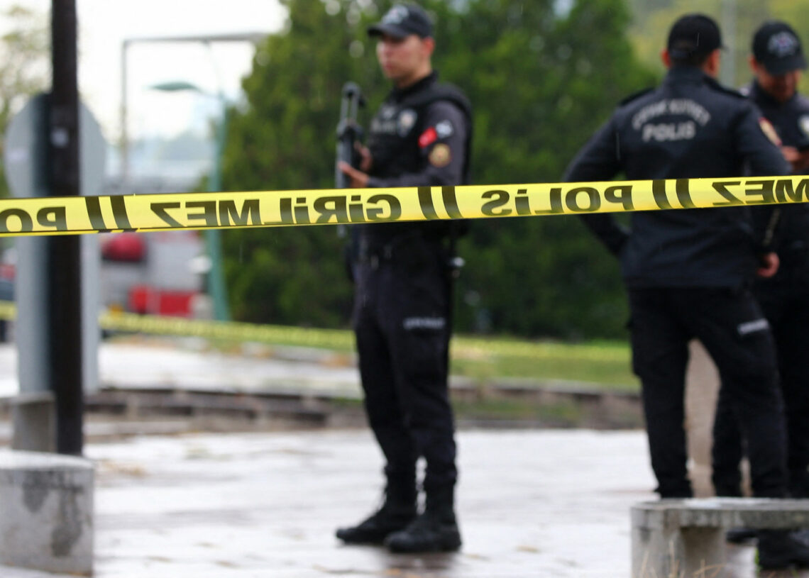 Turquie : au moins 9 morts et 13 blessés après des tirs dans une école primaire