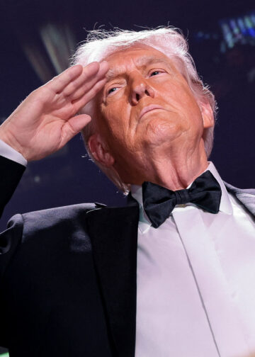 Des coups de feu, de l’anti Trump et du Trump