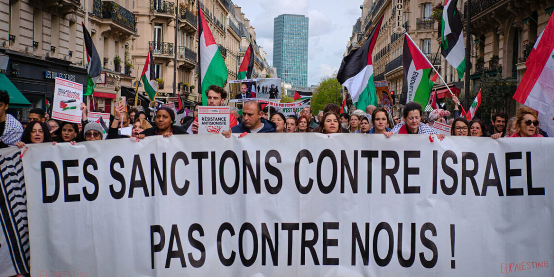 Antisémitisme :  Les députés macronistes retirent le projet de loi Yadan