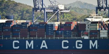 Détroit d&rsquo;Ormuz: un navire du français CMA CGM «a fait l&rsquo;objet de tirs de semonce»