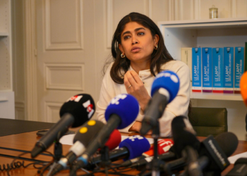 France: Rima Hassan dénonce un  «harcèlement judiciaire et politique»