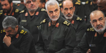 Les agents de l&rsquo;ICE arrêtent la nièce et la petite-nièce de l&rsquo;ex-général iranien Qassem Soleimani