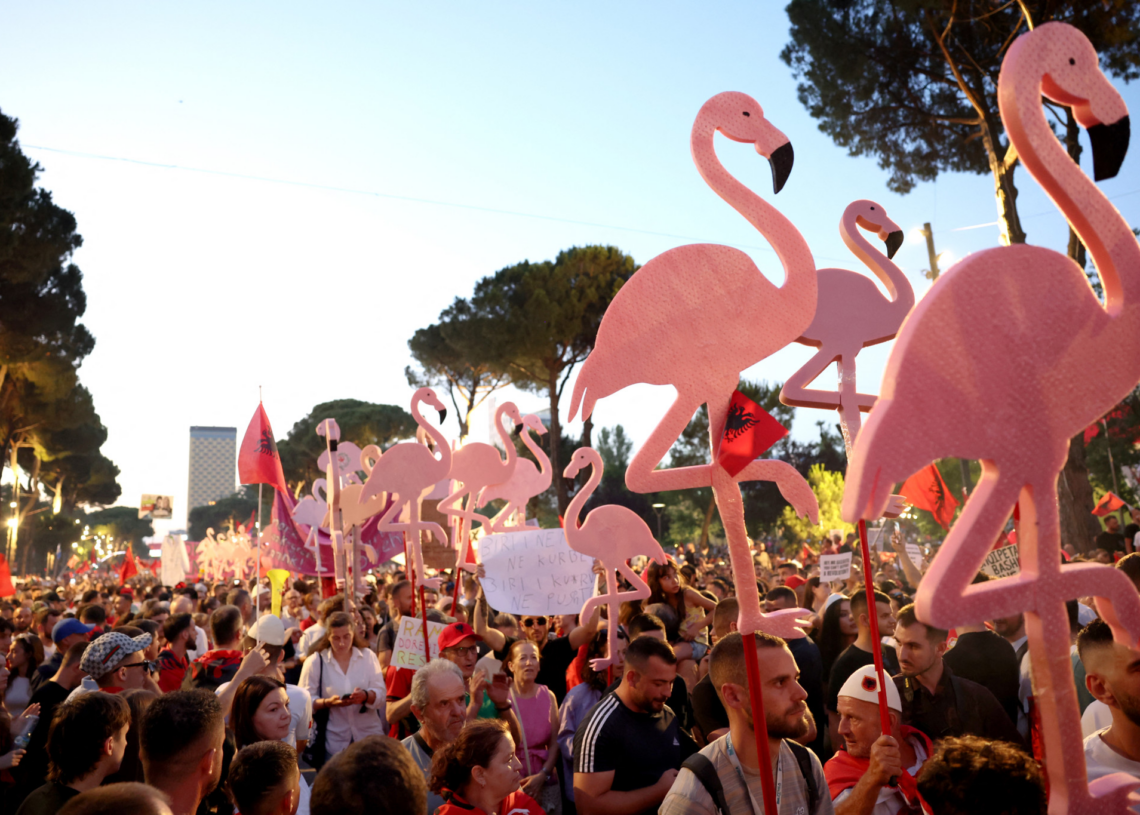Albanie : les « flamants roses » contre les Trump